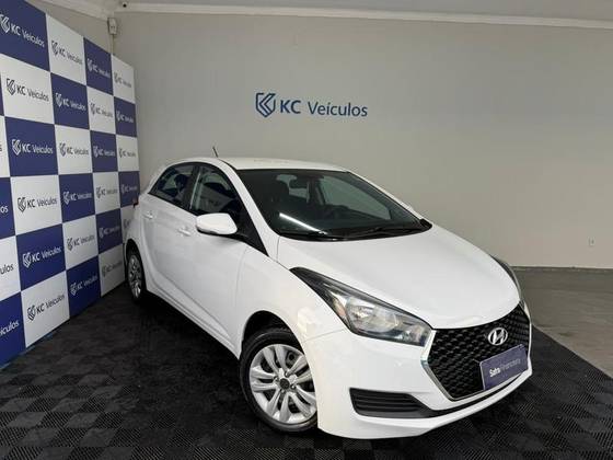 HYUNDAI HB20 1.0 COMFORT 12V FLEX 4P MANUAL